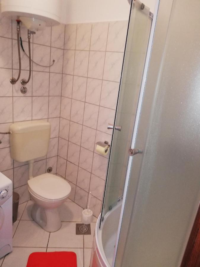 Apartmani Slavka Primošten Esterno foto