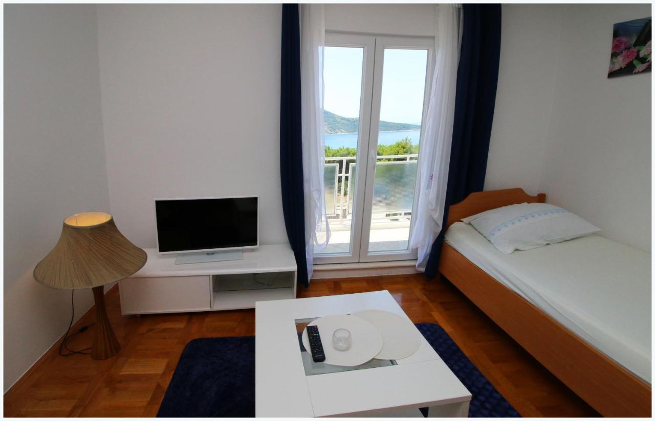 Apartmani Slavka Primošten Esterno foto