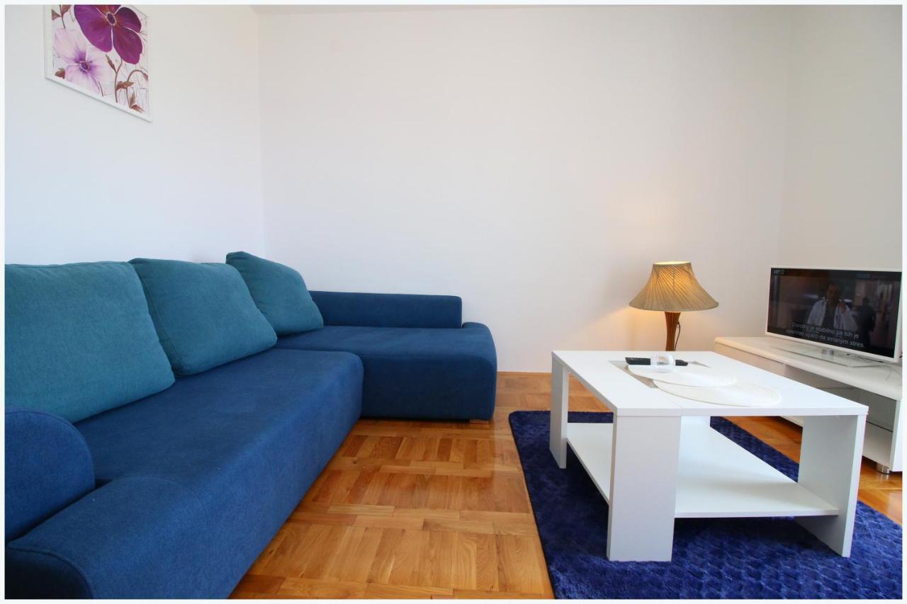 Apartmani Slavka Primošten Esterno foto