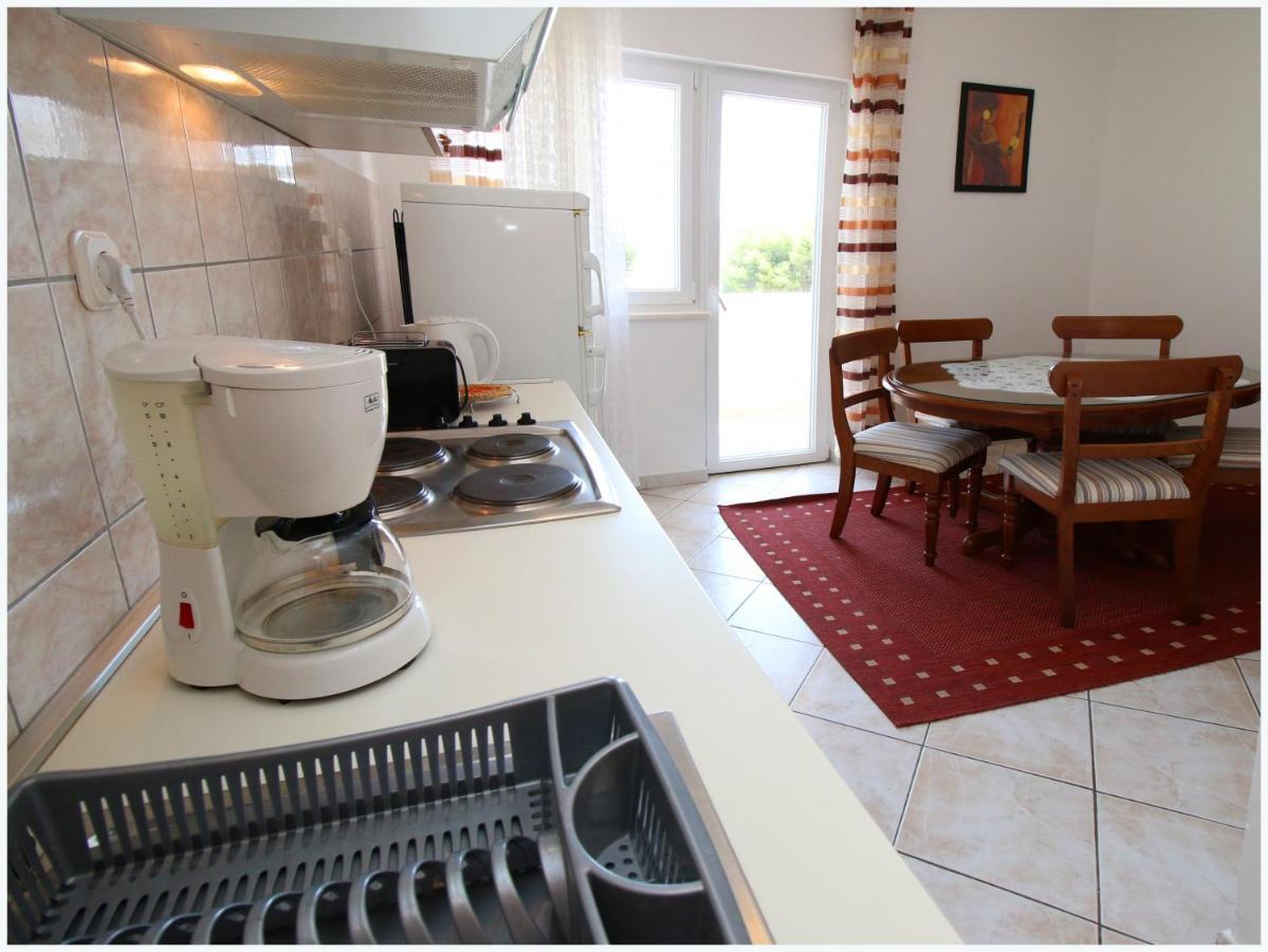 Apartmani Slavka Primošten Esterno foto